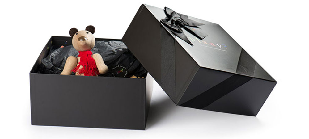 Plaay black box packaging