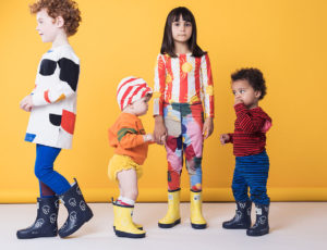 4 Children in Grass & Air Wellington boots