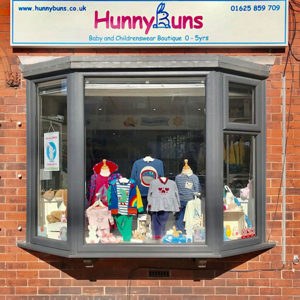 Hunnybuns store window and sign