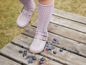 Lilac Young soles sandals