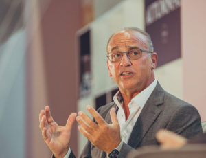 Theo Paphitis discussing hybrid retailing