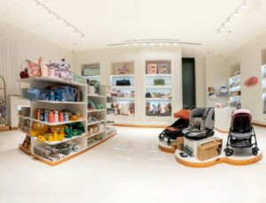 Interior shot of the Elli Junior store in Dubai Mall