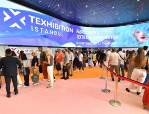 People stood in the registration hall of Texhibition Istanbul