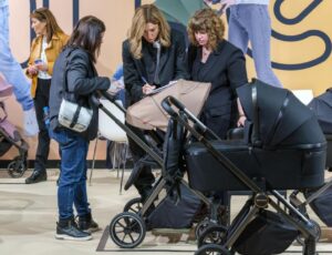 People looking at prams at Babykid Spain + FIMI