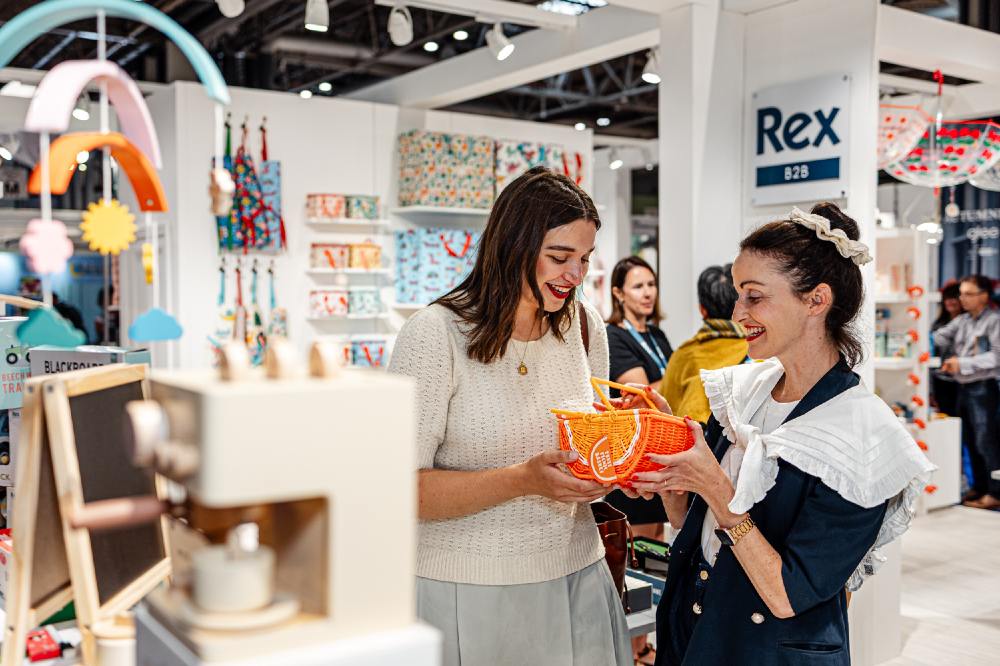 People looking at products on a stand at Autumn Fair