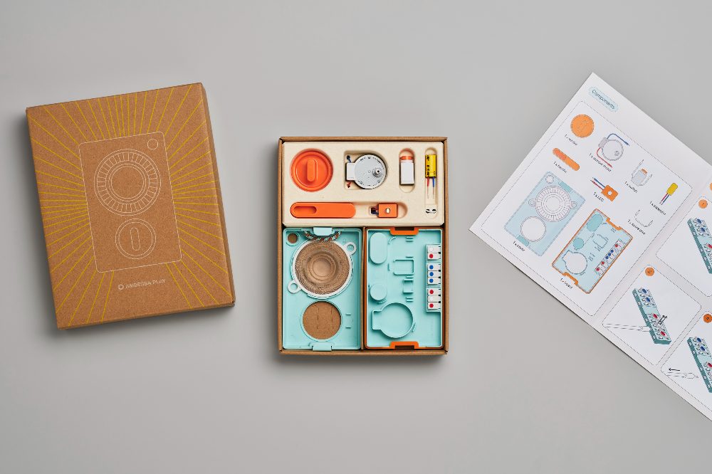 A DIY flash light kit by Ambessa Play displayed in a box 